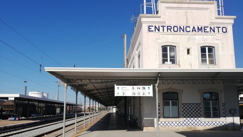 estação de trem, comboio, entroncamento, cidade ferroviária